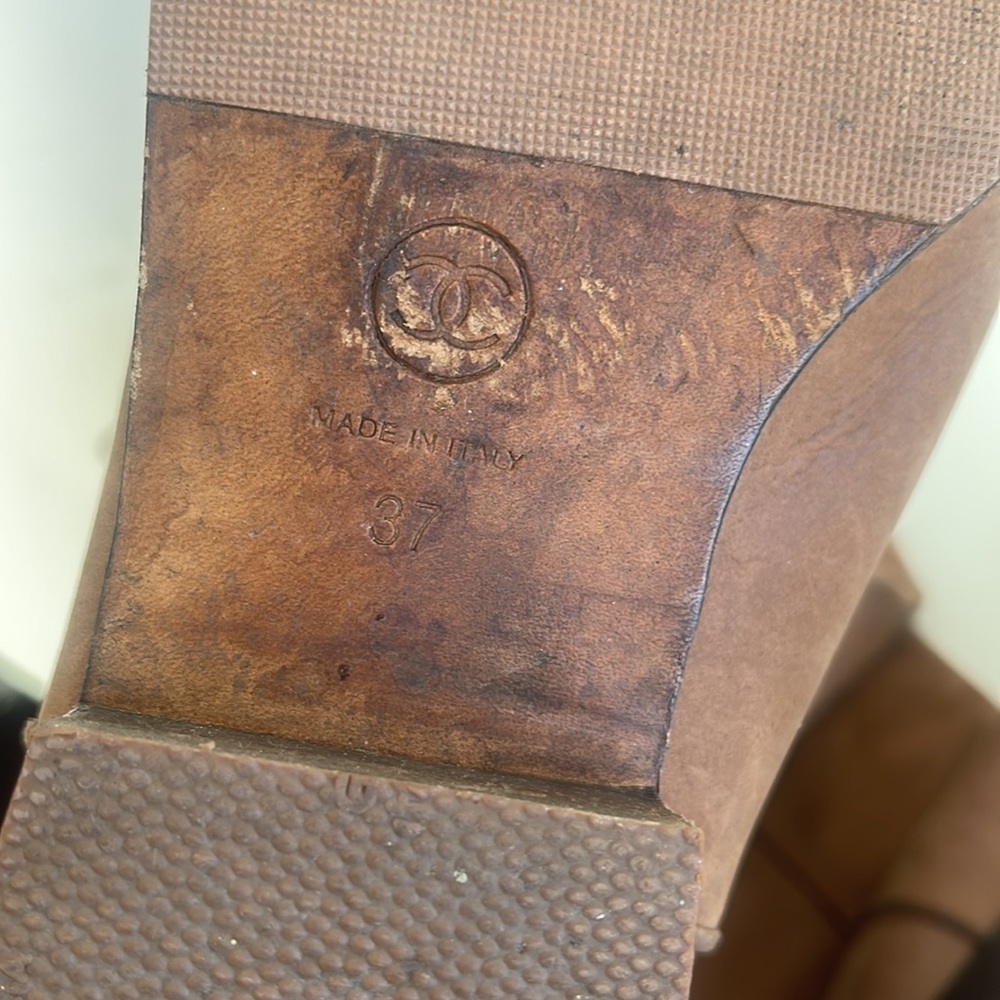 Chanel boot - Picture 5 of 5